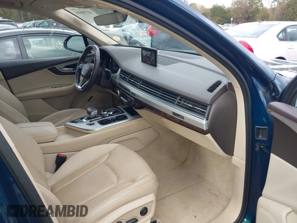 2019 Audi Q7 Premium Plus with VIN WA1LHAF73KD022189, listed as a IAAI auction lot 40798608 with 58,587 mi miles and . Bid and sale history available at DreamBid. Image 5.