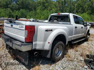 2022 Ford F-350 XL with VIN 1FT8W3DT5NEF78807, listed as a Copart auction lot 65336664 with 197,215 mi miles and Salvage Title. Bid and sale history available at DreamBid. Image 3.