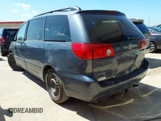 2006 Toyota Sienna CE with VIN 5TDZA23C56S471900, listed as a IAAI auction lot 42098735 with 297,983 mi miles. Bid and sale history available at carsss.com. Image 3.