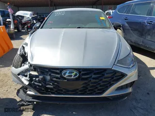 2021 Hyundai Sonata SEL Plus with VIN 5NPEJ4J26MH122851, listed as a IAAI auction lot 41761432 with 57,045 mi miles. Bid and sale history available at carsss.com. Image 11.