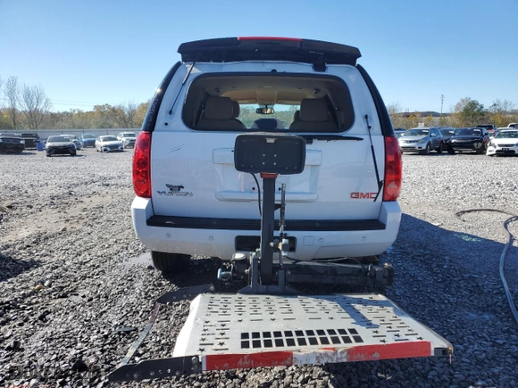 2014 GMC Yukon SLT with VIN 1GKS2CE01ER179914, listed as a Copart auction lot 81478134 with 0 mi miles and Salvage Title. Bid and sale history available at carsss.com. Image 6.