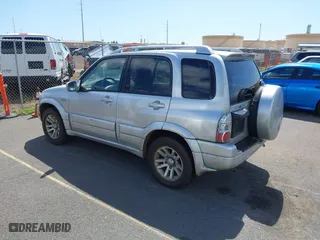 2005 Suzuki Grand Vitara with VIN JS3TE62VX54202954, listed as a IAAI auction lot 41634385 with 1 mi miles. Bid and sale history available at carsss.com. Image 3.