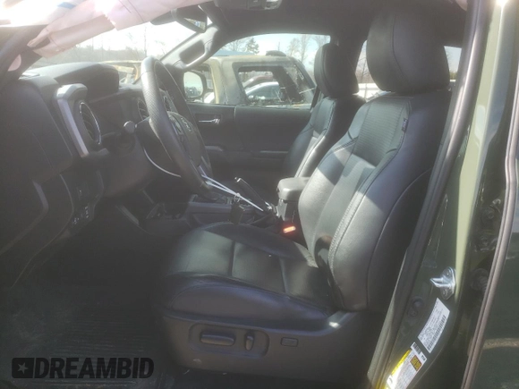 2021 Toyota Tacoma 4WD SR5 with VIN 3TMDZ5BN3MM111433, listed as a Copart auction lot 47736135 with 73,061 mi miles and Salvage Title. Bid and sale history available at carsss.com. Image 7.