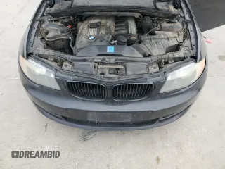 2010 BMW 1 Series 128i z VIN WBAUL7C59AVJ77852, wystawiony jako Copart lot #88792815 z przebiegiem 163 488 mil mil oraz Szkoda całkowita • Salvage title. Historia ofert i sprzedaży dostępna na DreamBid. Obrazek 11.