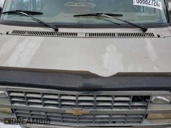 1992 Chevrolet Chevy Van с VIN 1GBEG25K2N7130047, выставлен на аукционе Copart как лот 68682724 с пробегом 143 585 миль миль и Списание • Salvage title. История ставок и продаж доступна на DreamBid. Изображение 12.