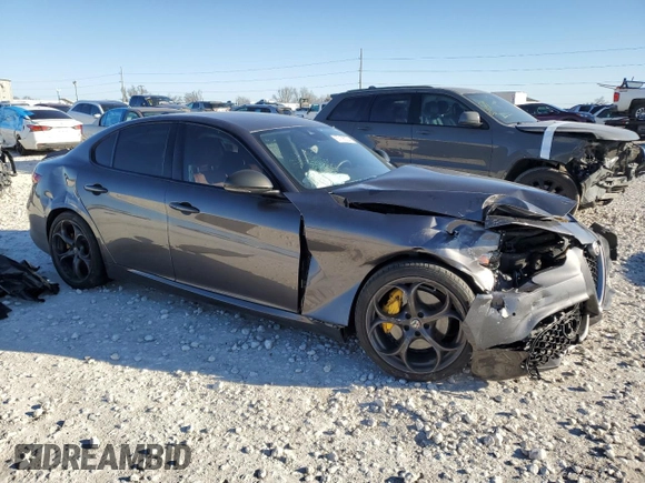 2020 Alfa Romeo Giulia Ti Sport with VIN ZARFAMBN6L7625687, listed as a Copart auction lot 87106034 with Not provided miles and Salvage title. Bid and sale history available at DreamBid. Image 4.