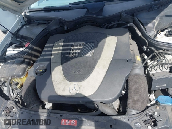 2007 Mercedes-Benz C 230 Sport z VIN WDBRF52H77F918808, wystawiony jako IAAI lot #41939637 z przebiegiem 137 538 mil mil oraz . Historia ofert i sprzedaży dostępna na DreamBid. Obrazek 10.