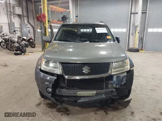 2010 Suzuki Grand Vitara Limited with VIN JS3TD0D76A4100026, listed as a IAAI auction lot 41622236 with 97,264 mi miles. Bid and sale history available at carsss.com. Image 6.