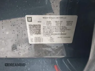 2019 Chevrolet Suburban Premier z VIN 1GNSCJKC0KR139323, wystawiony jako IAAI lot #42100758 z przebiegiem Nie podano mil oraz . Historia ofert i sprzedaży dostępna na DreamBid. Obrazek 9.