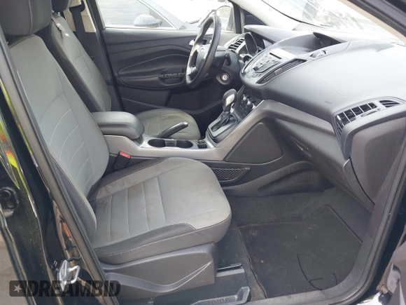 2016 Ford Escape SE with VIN 1FMCU0G73GUA91025, listed as a IAAI auction lot 42100978 with 164,241 mi miles. Bid and sale history available at carsss.com. Image 5.