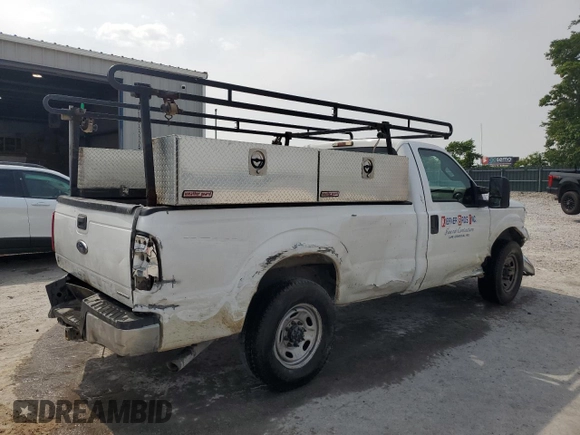 2016 Ford F-250 XL with VIN 1FTBF2A60GEA69256, listed as a Copart auction lot 60632905 with 353,190 mi miles and Salvage title. Bid and sale history available at DreamBid. Image 3.