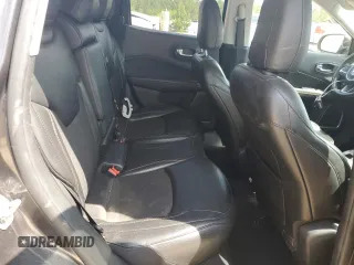 2020 Jeep Compass Latitude z VIN 3C4NJCBB2LT247031, wystawiony jako Copart lot #54294465 z przebiegiem 60 697 mil mil oraz Szkoda całkowita • Salvage title. Historia ofert i sprzedaży dostępna na DreamBid. Obrazek 10.