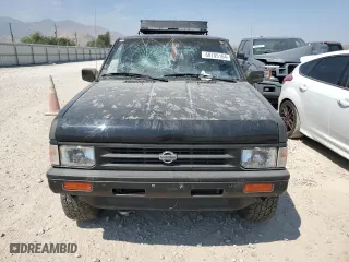 1992 Nissan Pathfinder LE with VIN JN8HD17Y4NW001976, listed as a Copart auction lot 60705164 with 181,082 mi miles and Salvage Title. Bid and sale history available at carsss.com. Image 5.