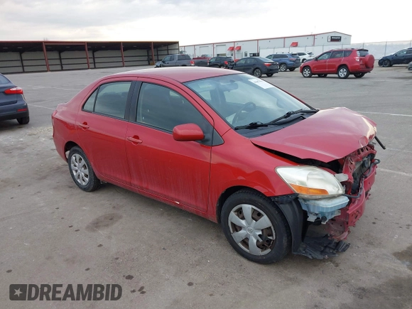 2008 Toyota Yaris with VIN JTDBT903181225158, listed as a IAAI auction lot 41697591 with 121,065 mi miles. Bid and sale history available at carsss.com. Image 1.