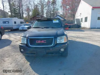2005 GMC Envoy SLE with VIN 1GKDT13S852116252, listed as a IAAI auction lot 42086929 with 1 mi miles. Bid and sale history available at carsss.com. Image 13.