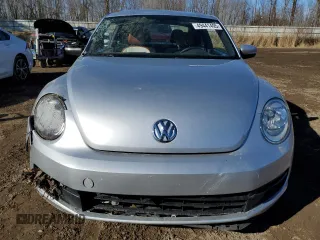 2015 Volkswagen Beetle Fleet Edition with VIN 3VWF17AT0FM600559, listed as a Copart auction lot 49441495 with 117,933 mi miles and Clean Title. Bid and sale history available at DreamBid. Image 5.