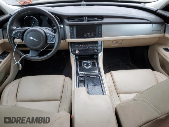 2017 Jaguar XF with VIN SAJBJ4BN0HCY31726, listed as a Copart auction lot 72840804 with 89,991 mi miles and Clean Title. Bid and sale history available at DreamBid. Image 8.