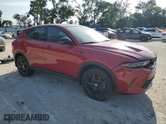 2024 Dodge Hornet GT Plus with VIN ZACNDFAN5R3A37633, listed as a Copart auction lot 58365115 with 9,037 mi miles and Non repairable. Bid and sale history available at DreamBid. Image 4.