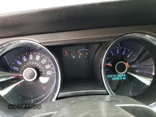 2014 Ford Mustang V6 with VIN 1ZVBP8AM2E5230831, listed as a Copart auction lot 68907824 with 156,753 mi miles and Salvage Title. Bid and sale history available at DreamBid. Image 9.