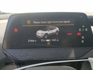 2023 Volkswagen ID.4 Pro z VIN 1V2VMPE84PC022446, wystawiony jako Copart lot #75860204 z przebiegiem 2 146 mil mil oraz Szkoda całkowita • Salvage title. Historia ofert i sprzedaży dostępna na DreamBid. Obrazek 9.