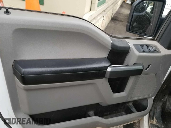 2016 Ford F-150 XLT with VIN 1FTEW1E8XGKE04933, listed as a IAAI auction lot 42796187 with 186,827 mi miles and . Bid and sale history available at DreamBid. Image 23.