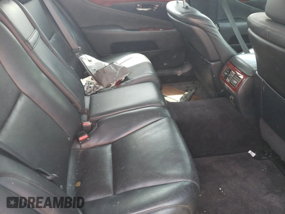 2007 Lexus LS 460 L with VIN JTHGL46F375001826, listed as a Copart auction lot 62425115 with 303,900 mi miles and Clean title. Bid and sale history available at DreamBid. Image 10.