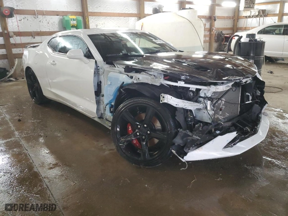 2018 Chevrolet Camaro 2SS with VIN 1G1FG1R77J0108959, listed as a Copart auction lot 44753405 with 39,007 mi miles and Salvage Title. Bid and sale history available at carsss.com. Image 4.