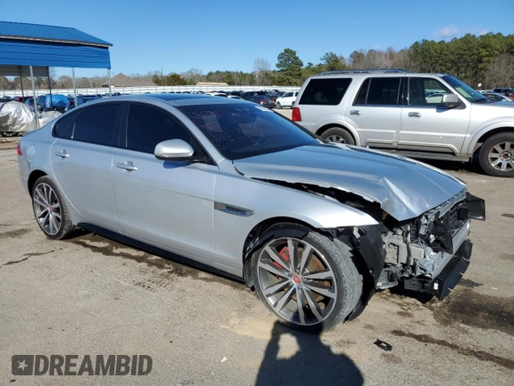 2017 Jaguar XF S with VIN SAJBG4BV1HCY48226, listed as a Copart auction lot 39578864 with 52,425 mi miles. Bid and sale history available at carsss.com. Image 4.