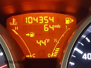 2011 Nissan Juke SL with VIN JN8AF5MV7BT026204, listed as a IAAI auction lot 41476430 with 104,354 mi miles. Bid and sale history available at carsss.com. Image 16.