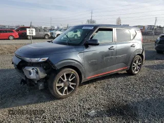 2020 Kia Soul GT-Line with VIN KNDJ63AU0L7067876, listed as a Copart auction lot 83432674 with 44,347 mi miles and Salvage Title. Bid and sale history available at carsss.com. Image 1.