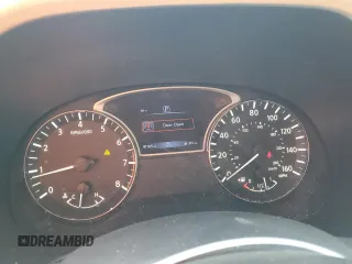 2018 Nissan Pathfinder SV z VIN 5N1DR2MN1JC621655, wystawiony jako Copart lot #58040845 z przebiegiem 81 765 mil mil oraz Szkoda całkowita • Salvage title. Historia ofert i sprzedaży dostępna na DreamBid. Obrazek 9.