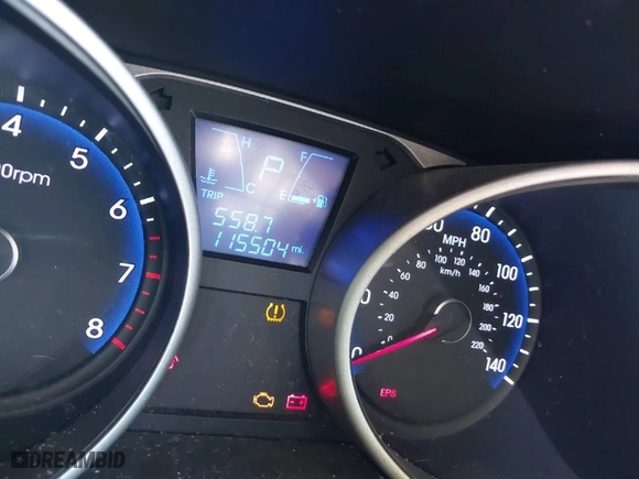 2013 Hyundai Tucson GLS with VIN KM8JU3AC7DU636203, listed as a IAAI auction lot 41673910 with 115,584 mi miles. Bid and sale history available at carsss.com. Image 7.