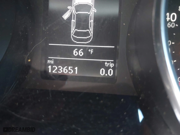 2016 Volkswagen Passat 1.8T S with VIN 1VWAS7A36GC032067, listed as a IAAI auction lot 41207782 with 123,651 mi miles. Bid and sale history available at carsss.com. Image 16.