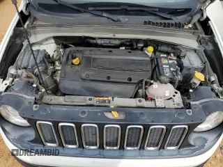 2018 Jeep Renegade Latitude with VIN ZACCJABH6JPH81296, listed as a Copart auction lot 51078495 with 160,026 mi miles and Clean title. Bid and sale history available at DreamBid. Image 11.