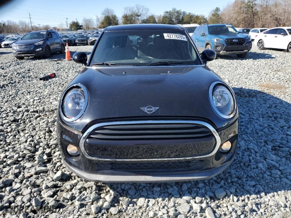 2019 MINI Hardtop 4 Door Cooper with VIN WMWXU1C57K2J02819, listed as a Copart auction lot 42778285 with 27,621 mi miles and Salvage Title. Bid and sale history available at carsss.com. Image 5.