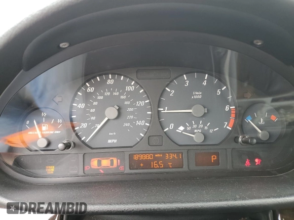 2003 BMW 3 Series 325Ci with VIN WBABS33403PG92095, listed as a Copart auction lot 48967325 with 189,880 mi miles and Salvage Title. Bid and sale history available at carsss.com. Image 9.