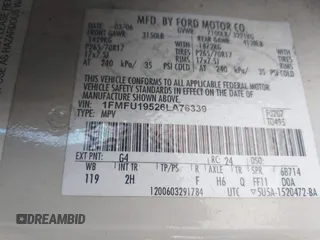 2006 Ford Expedition Limited with VIN 1FMFU19526LA76339, listed as a IAAI auction lot 41761073 with 191,901 mi miles. Bid and sale history available at carsss.com. Image 9.