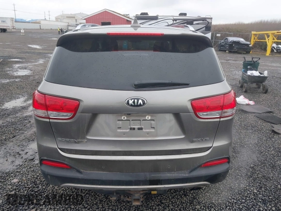 2017 Kia Sorento EX with VIN 5XYPHDA50HG309241, listed as a IAAI auction lot 41799412 with 104,890 mi miles and . Bid and sale history available at DreamBid. Image 17.