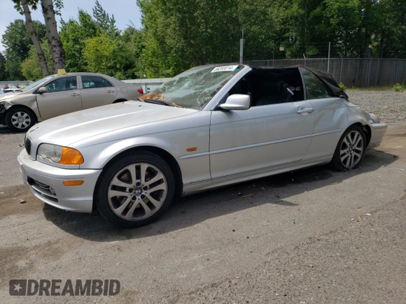 2001 BMW 3 Series 330Ci with VIN WBABS53441JU86514, listed as a Copart auction lot 59260014 with 123,862 mi miles and Salvage Title. Bid and sale history available at carsss.com. Image 1.