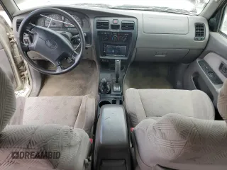2001 Toyota 4Runner SR5 z VIN JT3HN86R010358701, wystawiony jako Copart lot #56416485 z przebiegiem 252 068 mil mil oraz Czysty tytuł • Clean title. Historia ofert i sprzedaży dostępna na DreamBid. Obrazek 8.