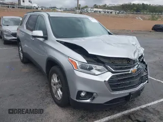 2021 Chevrolet Traverse LT Cloth with VIN 1GNERGKW7MJ257900, listed as a IAAI auction lot 41493360 with 47,412 mi miles. Bid and sale history available at carsss.com. Image 1.