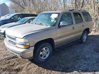 2001 Chevrolet Tahoe LS with VIN 1GNEK13TX1J133931, listed as a IAAI auction lot 41030154 with 234,273 mi miles. Bid and sale history available at carsss.com. Image 2.