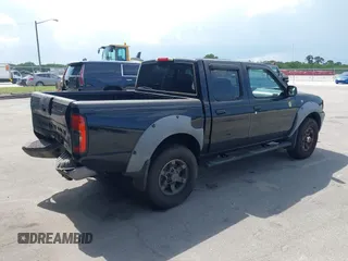 2003 Nissan Frontier XE z VIN 1N6ED27T13C444266, wystawiony jako IAAI lot #42365423 z przebiegiem 245 641 mil mil oraz . Historia ofert i sprzedaży dostępna na DreamBid. Obrazek 4.