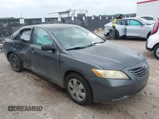 2009 Toyota Camry z VIN 4T1BE46K99U415619, wystawiony jako IAAI lot #42138487 z przebiegiem 241 281 mil mil oraz . Historia ofert i sprzedaży dostępna na DreamBid. Obrazek 1.
