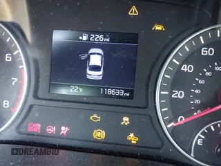 2020 Kia Optima LX z VIN 5XXGT4L30LG382312, wystawiony jako IAAI lot #41272843 z przebiegiem 118 633 mil mil oraz . Historia ofert i sprzedaży dostępna na DreamBid. Obrazek 15.