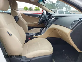 2013 Hyundai Sonata GLS z VIN 5NPEB4AC9DH518780, wystawiony jako IAAI lot #42370113 z przebiegiem 155 928 mil mil oraz . Historia ofert i sprzedaży dostępna na DreamBid. Obrazek 5.