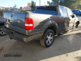 2008 Ford F-150 XLT with VIN 1FTPW12518KB63526, listed as a IAAI auction lot 41523692 with 178,880 mi miles. Bid and sale history available at carsss.com. Image 4.
