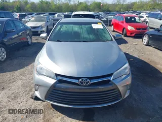 2017 Toyota Camry XLE with VIN 4T1BF1FK3HU629953, listed as a IAAI auction lot 42012261 with 95,199 mi miles. Bid and sale history available at carsss.com. Image 12.