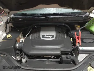 2007 Jeep Grand Cherokee Limited with VIN 1J8HR58217C552426, listed as a IAAI auction lot 41834106 with 130,537 mi miles. Bid and sale history available at carsss.com. Image 10.