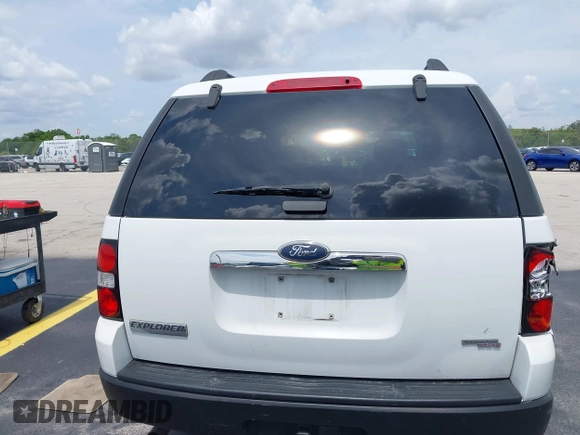 2006 Ford Explorer XLS with VIN 1FMEU62E96UB62891, listed as a IAAI auction lot 42403739 with 101,978 mi miles and . Bid and sale history available at DreamBid. Image 16.